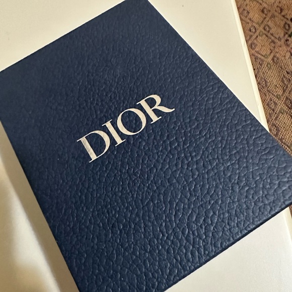 DIOR bi fold card holder/wallet - Picture 3 of 5